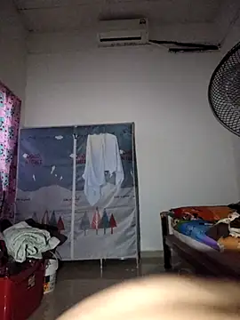 Snapshot of LiuQianXi5726 chatting on January 31, 9:48 am LiuQianXi5726 online show from January 31, 9:48 am