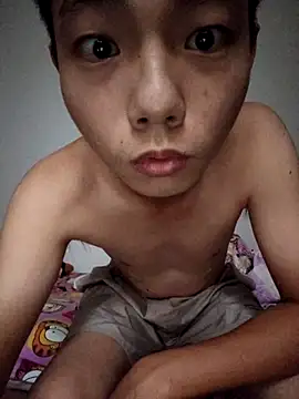 Snapshot of LiuQianXi5726 chatting on February 9, 3:43 am LiuQianXi5726 online show from February 9, 3:43 am