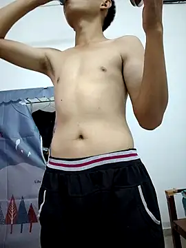 Snapshot of LiuQianXi5726 chatting on March 18, 9:09 am LiuQianXi5726 online show from March 18, 9:09 am