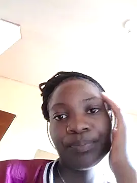 Snapshot of Cess_lavie chatting on February 16, 11:17 am Cess lavie online show from February 16, 11:17 am