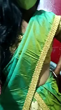 Snapshot of Joshna-Sexy chatting on December 16, 11:22 am Joshna-Sexy online show from December 16, 11:22 am