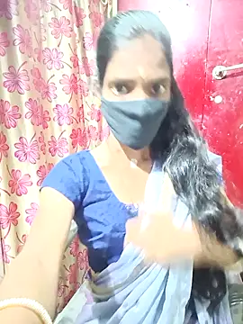 Snapshot of Joshna-Sexy chatting on January 20, 3:37 am Joshna-Sexy online show from January 20, 3:37 am