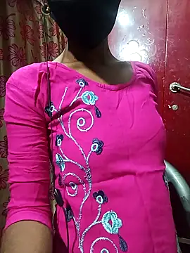 Snapshot of Joshna-Sexy chatting on February 18, 6:15 am Joshna-Sexy online show from February 18, 6:15 am