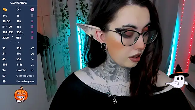 Dixi Pixi  online show from December 4, 5:50 am