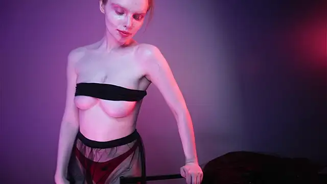 ginger hugs online show from January 11, 4:16 am