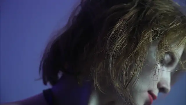 ginger hugs online show from February 3, 4:14 am