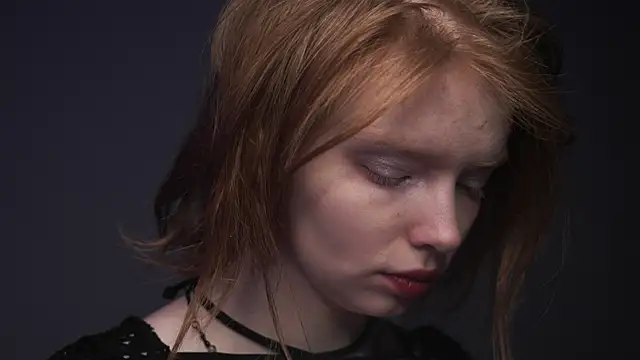 ginger hugs online show from February 24, 10:14 pm