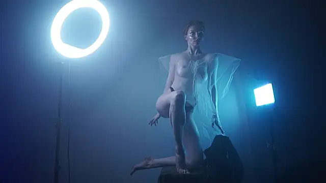 ginger hugs online show from March 14, 4:21 am