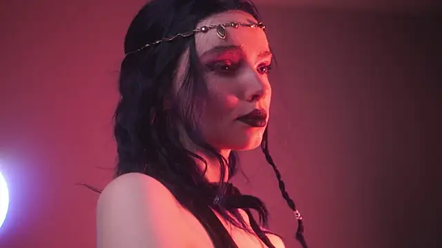 ginger hugs online show from October 1, 10:16 pm