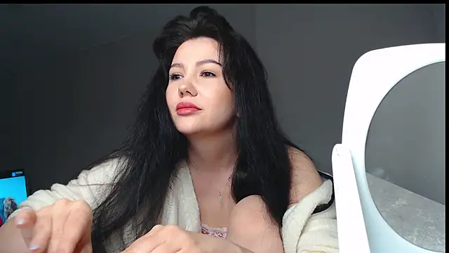 Snapshot of AlexaCruze chatting on September 27, 7:19 pm AlexaCruze online show from September 27, 7:19 pm