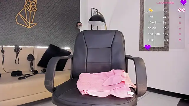 Snapshot of RACHEL_EV chatting on December 24, 5:13 pm RACHEL EV online show from December 24, 5:13 pm