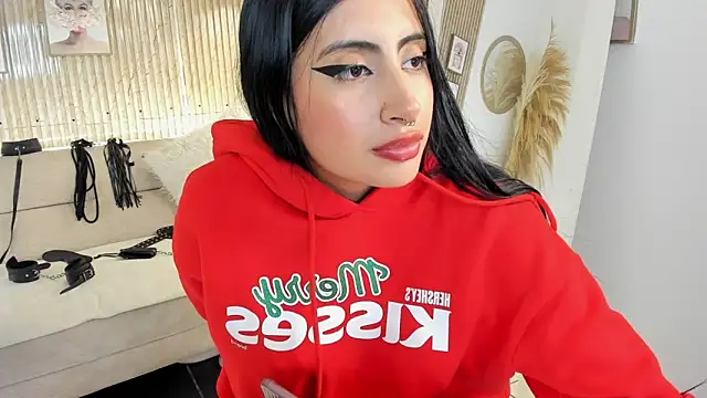 Snapshot of RACHEL_EV chatting on October 1, 10:32 am RACHEL EV online show from October 1, 10:32 am