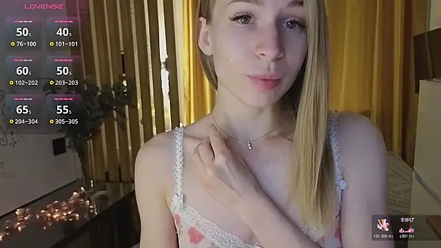 Elis Fox online show from October 17, 7:55 am