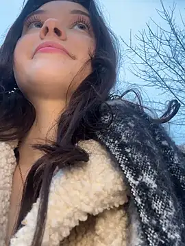 Times  Square online show from February 15, 5:09 am