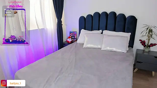 Harlyxu online show from December 6, 7:12 pm