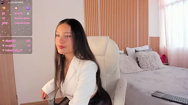 Harlyxu online show from February 9, 9:39 pm