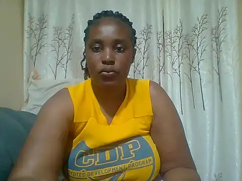 Snapshot of Beauty_beee chatting on November 26, 7:15 pm Beauty beee online show from November 26, 7:15 pm