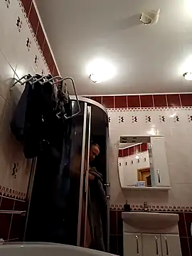 Snapshot of dikas45xxx chatting on December 8, 6:06 pm dikas45xxx online show from December 8, 6:06 pm