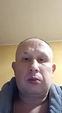 Snapshot of dikas45xxx chatting on December 29, 4:51 pm dikas45xxx online show from December 29, 4:51 pm