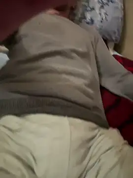 Snapshot of bigboy30X chatting on December 15, 11:42 pm bigboy30X online show from December 15, 11:42 pm