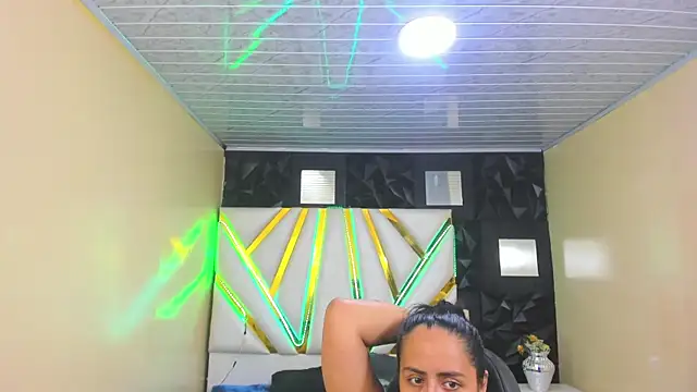 NikolPervertUnlimit online show from April 7, 11:04 pm