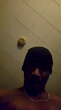 007Giovani online show from January 12, 4:07 am