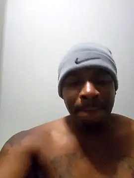 007Giovani online show from April 12, 8:14 pm