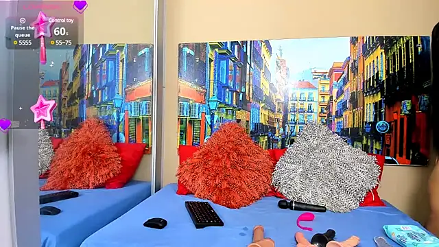 Snapshot of CristalLoren chatting on January 30, 11:33 am CristalLoren online show from January 30, 11:33 am