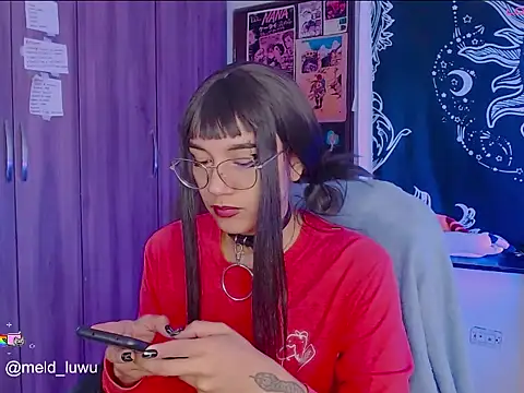 Snapshot of melissahowl chatting on November 26, 2:40 pm melissahowl online show from November 26, 2:40 pm