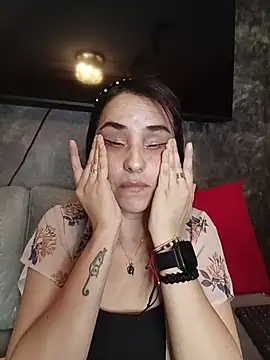 IsisBlake online show from March 31, 3:19 am