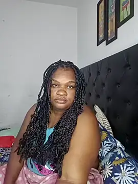 Snapshot of lilybaudyn_ chatting on October 1, 11:33 pm lilybaudyn online show from October 1, 11:33 pm