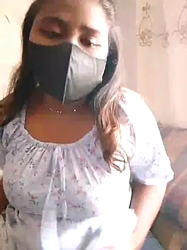 Snapshot of Sexy--queen1 chatting on February 9, 7:27 am Sexy--queen1 online show from February 9, 7:27 am