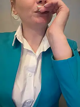 Snapshot of Crazy-Rosa chatting on February 1, 4:00 pm Crazy-Rosa online show from February 1, 4:00 pm