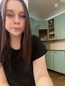 Marylallka5 online show from February 11, 1:30 pm