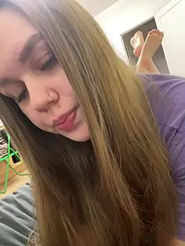 Marylallka5 online show from March 1, 4:58 am