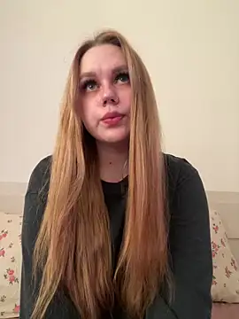 Marylallka5 online show from June 3, 6:49 am