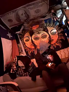 Gillygilly76 online show from January 10, 3:47 pm