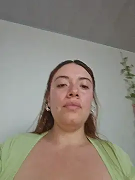 valery mora online show from October 9, 5:11 pm