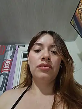 valery mora online show from April 17, 11:19 pm