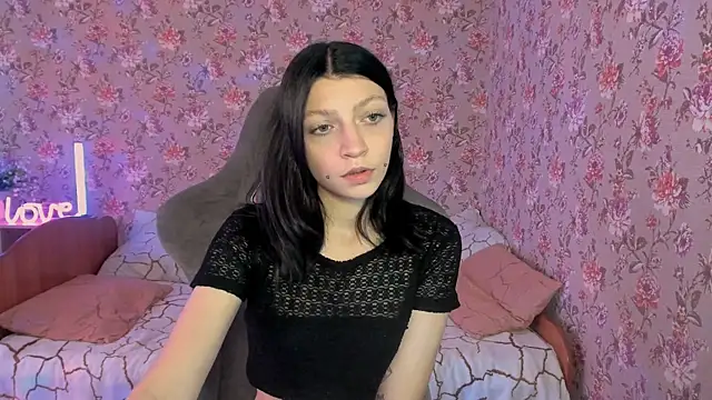 Lolly Haze online show from December 14, 4:29 am