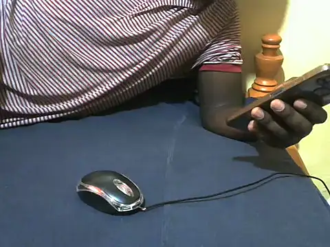 cutejayden online show from December 3, 9:18 am