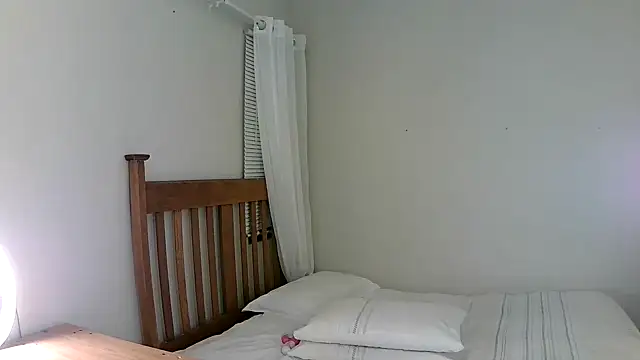 Miahotmilf online show from March 8, 5:54 pm