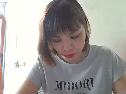 Snapshot of Angela-Eira chatting on September 18, 1:40 am Angela-Eira online show from September 18, 1:40 am