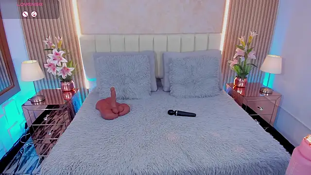 BILIE ROUSE1 online show from October 27, 3:43 am