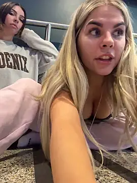 delicioussdixie online show from October 31, 6:14 am