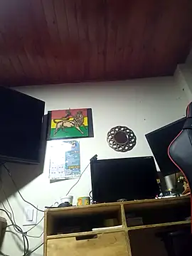 weedmanhot28 online show from January 12, 10:09 am