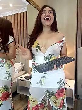 MonicaMoret online show from March 14, 3:25 pm