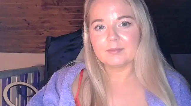 Snapshot of Jessica69G chatting on February 20, 11:54 pm Jessica69G online show from February 20, 11:54 pm