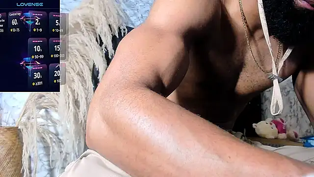 wakanda1995 online show from October 16, 9:27 pm