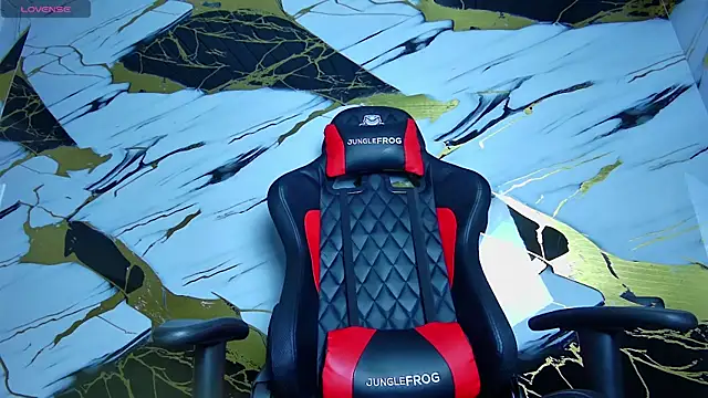 Snapshot of Kevin22_222 chatting on February 7, 6:35 am Kevin22 222 online show from February 7, 6:35 am